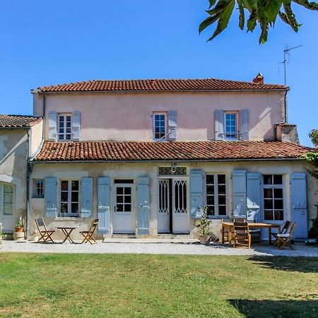 Bed and Breakfast La Madeleine La Jarrie Esterno foto