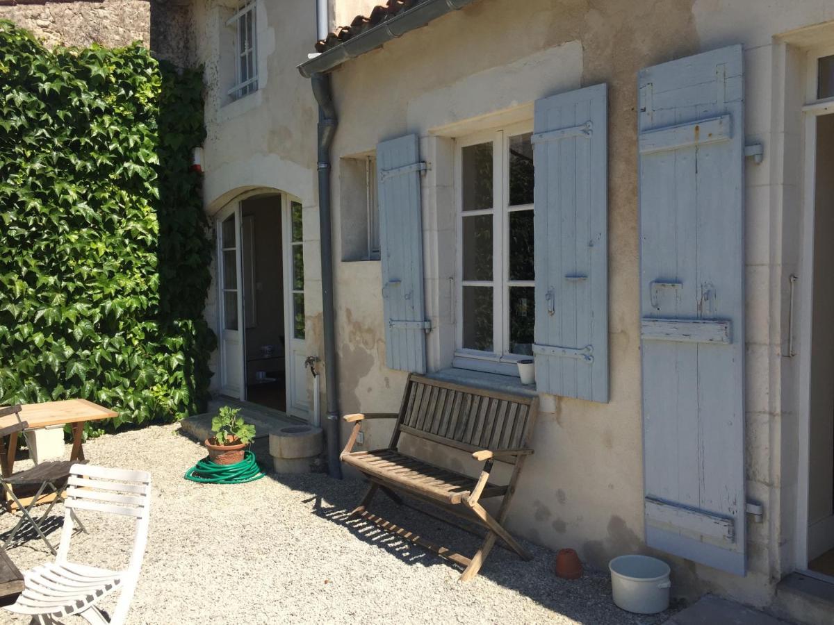 Bed and Breakfast La Madeleine La Jarrie Esterno foto