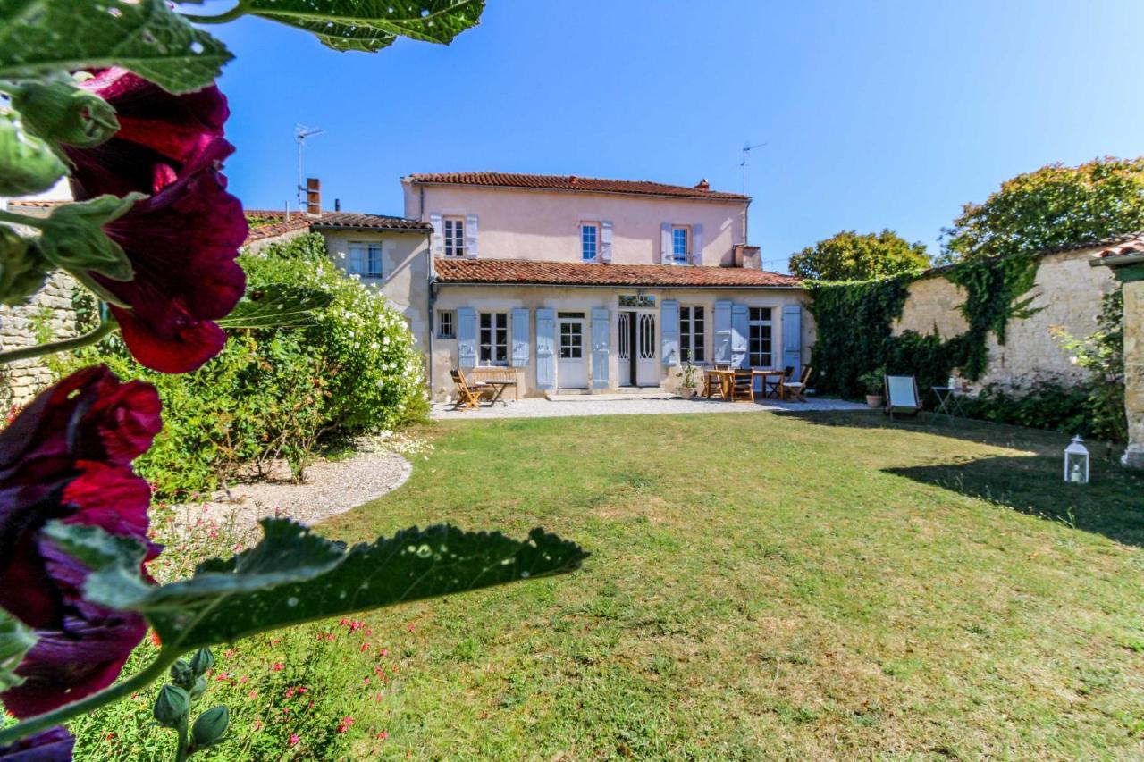 Bed and Breakfast La Madeleine La Jarrie Esterno foto